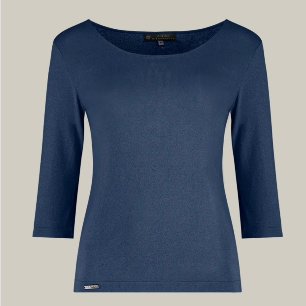 Carina Hildebrandt knit top